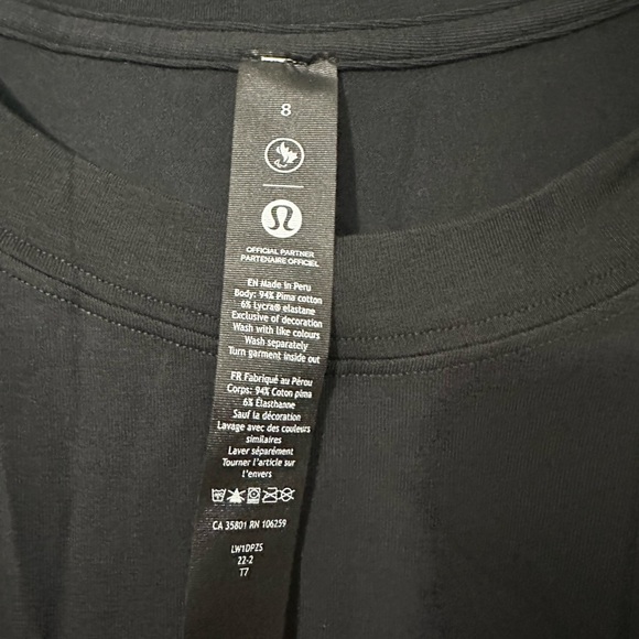 Lululemon All Yours Tank - Team Canada Edition - Size 8 - BRAND NEW - Picture 3 of 6